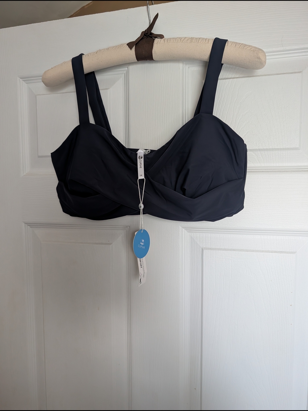 Cupshe Navy Twist-Front Bikini Top